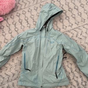 Mountain hardware Womens winter coat/ski jacket